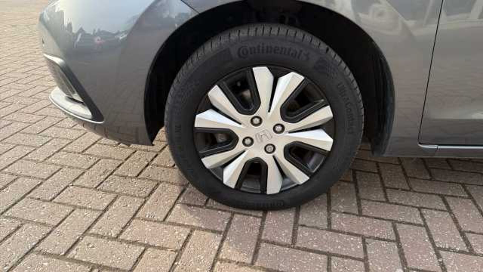 Honda Jazz 1.5 i-MMD Hybrid SR 5dr eCVT 