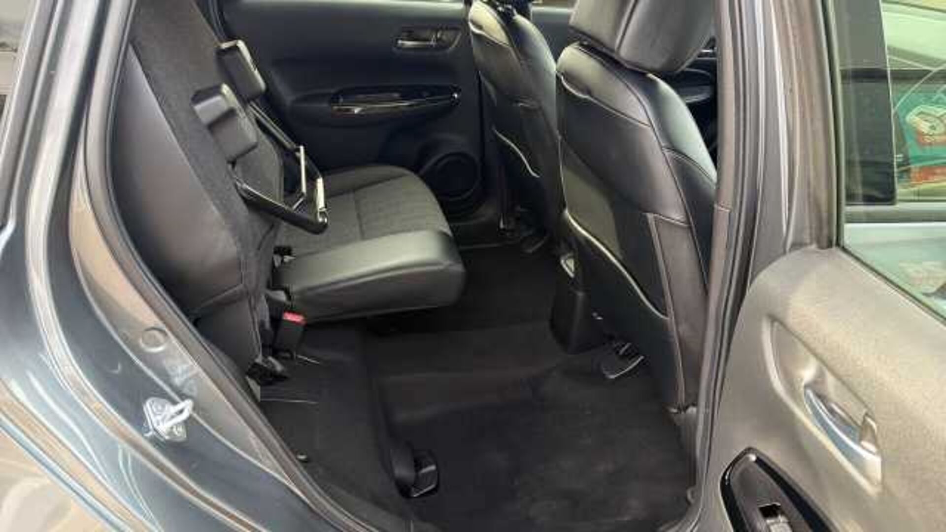 Honda Jazz 1.5 i-MMD Hybrid SR 5dr eCVT 