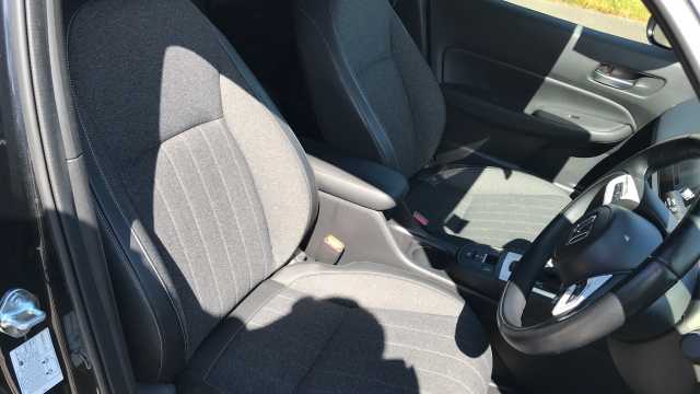 Honda Jazz 1.5 i-MMD Hybrid Advance 5dr eCVT 
