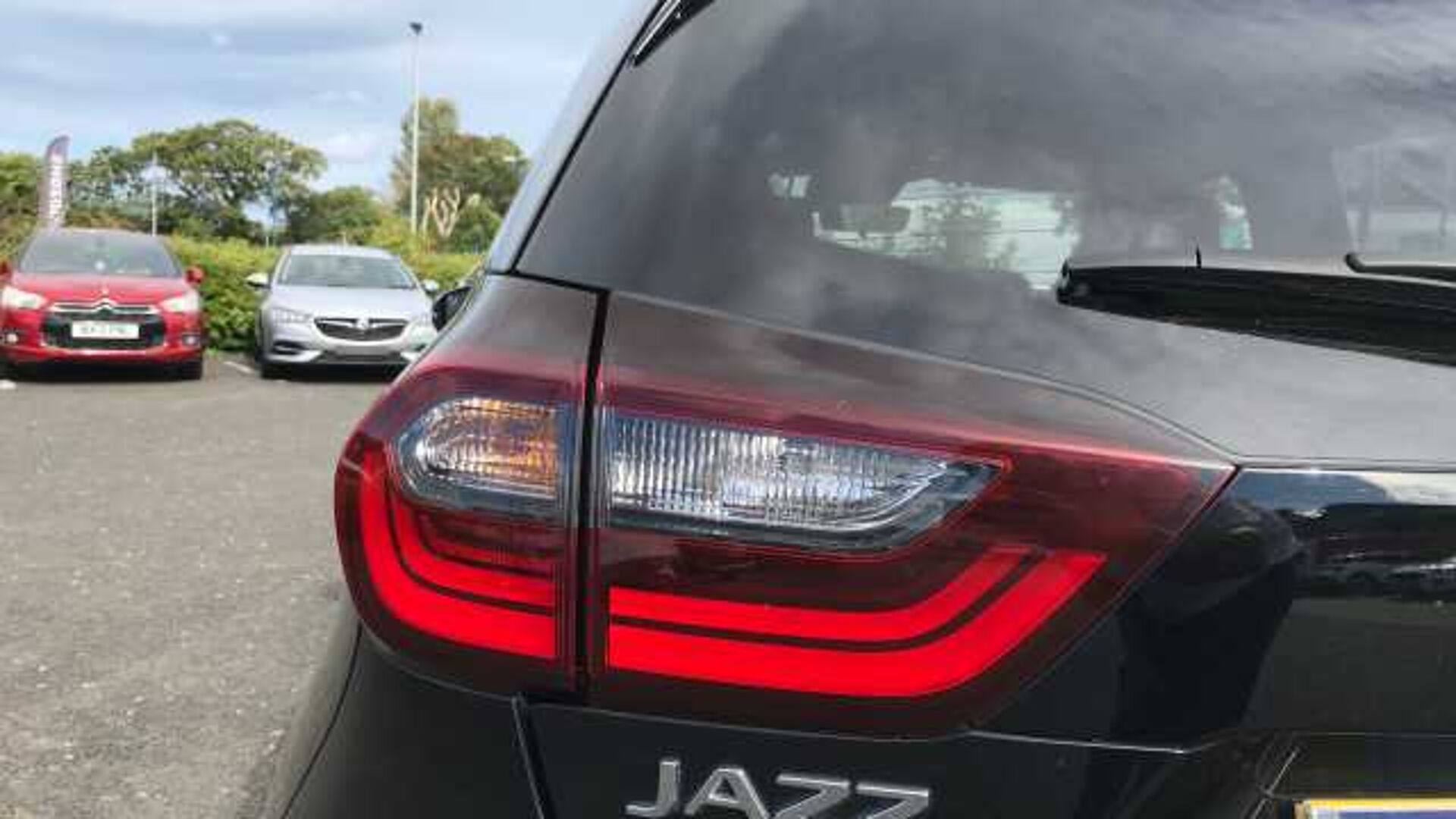 Honda Jazz 1.5 i-MMD Hybrid Advance 5dr eCVT 