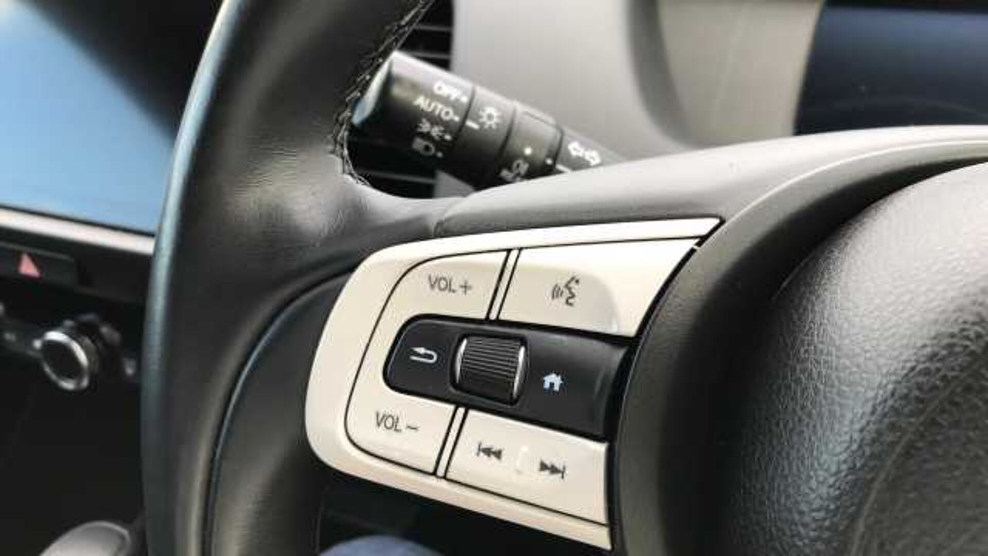 Honda Jazz 1.5 i-MMD Hybrid Advance 5dr eCVT 