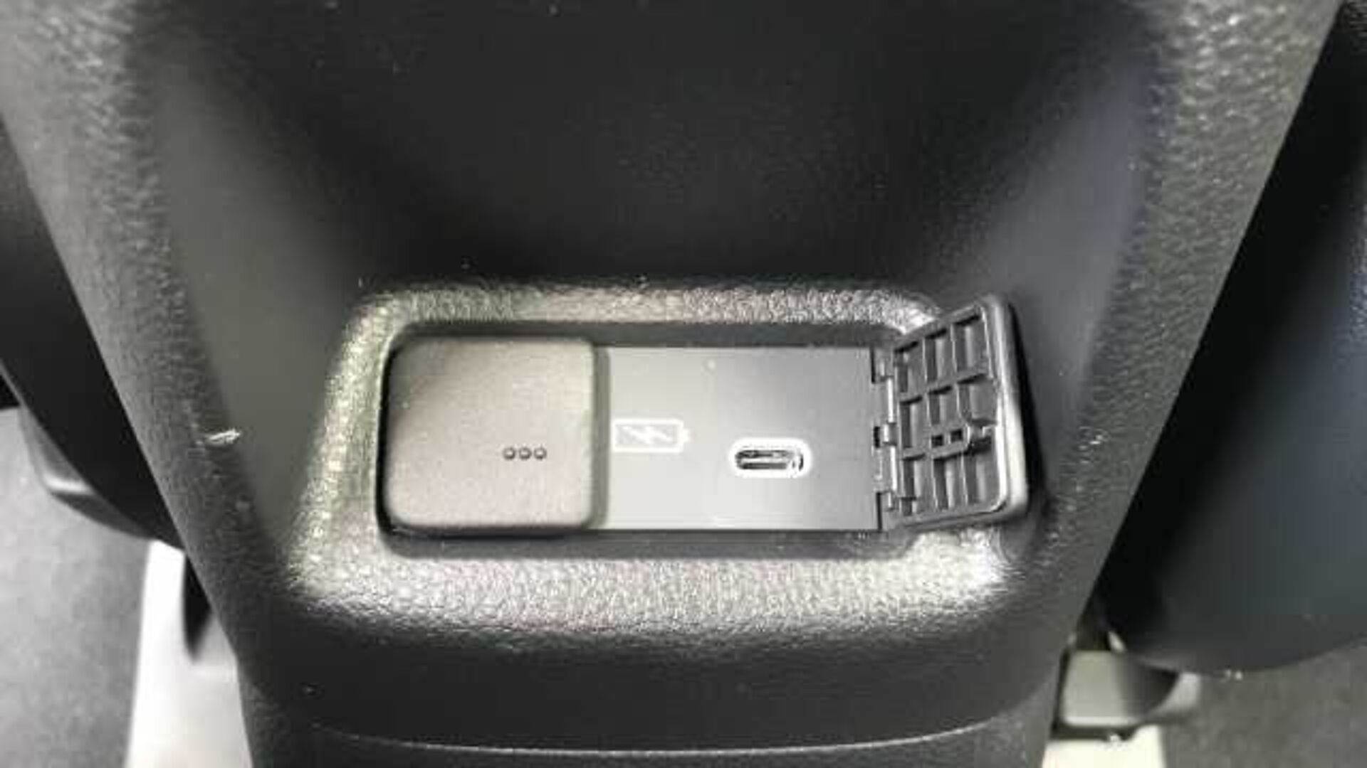 Honda Jazz 1.5 i-MMD Hybrid Advance 5dr eCVT 