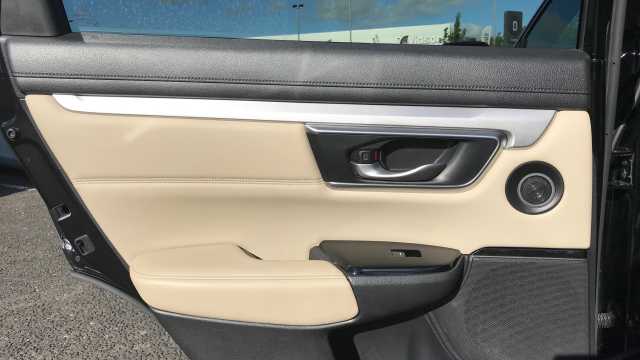 Honda CR-V 2.0 i-MMD Hybrid SR 5dr eCVT 