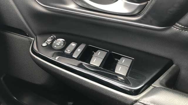 Honda CR-V 2.0 i-MMD Hybrid SR 2WD 5dr eCVT 