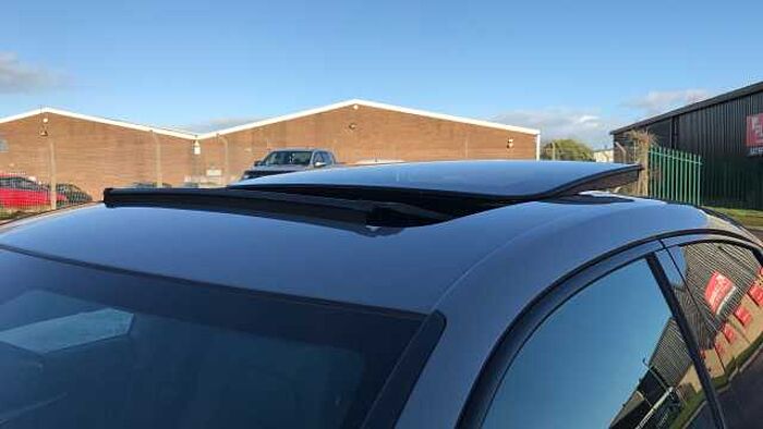 Honda Civic 2.0 eHEV Advance 5dr CVT Hybrid Hatchback 