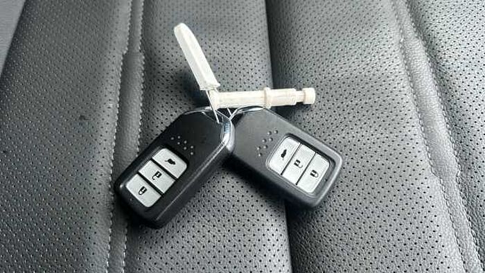 Honda CR-V 2.0 i-MMD Hybrid SR 5dr eCVT Hybrid Estate 