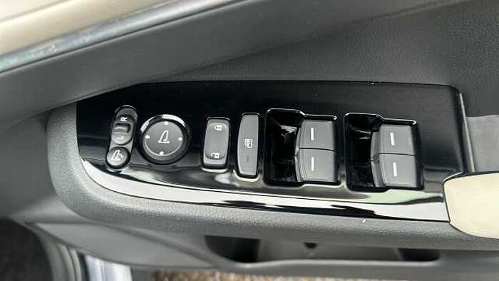 Honda HR-V 1.5 eHEV Advance Style 5dr CVT Hybrid Hatchback 