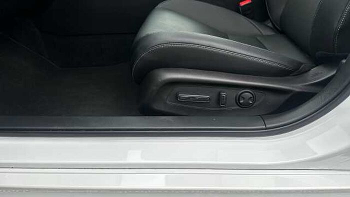 Honda Civic 2.0 eHEV Advance 5dr CVT Hybrid Hatchback 