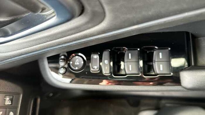 Honda HR-V 1.5 eHEV Advance 5dr CVT Hybrid Hatchback 