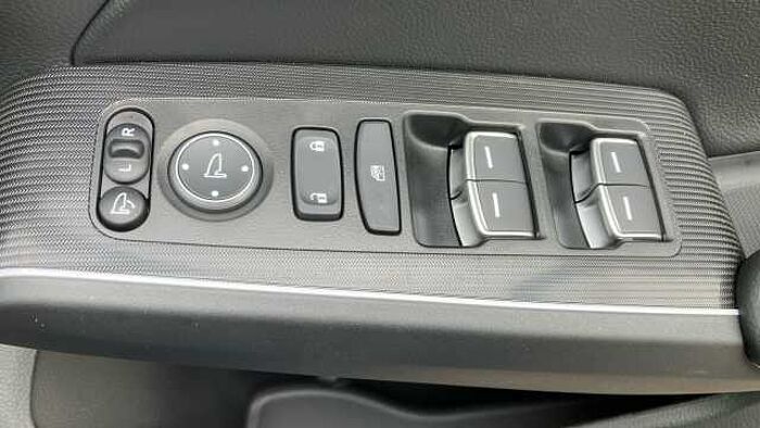 Honda Civic 2.0 eHEV Advance 5dr CVT 