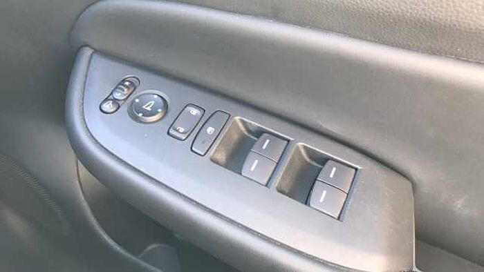 Honda Jazz 1.5 i-MMD Hybrid Advance 5dr eCVT 