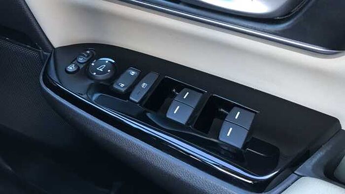 Honda CR-V 2.0 i-MMD Hybrid SR 5dr eCVT 